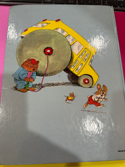 Richard Scarry's Great Big Air Book