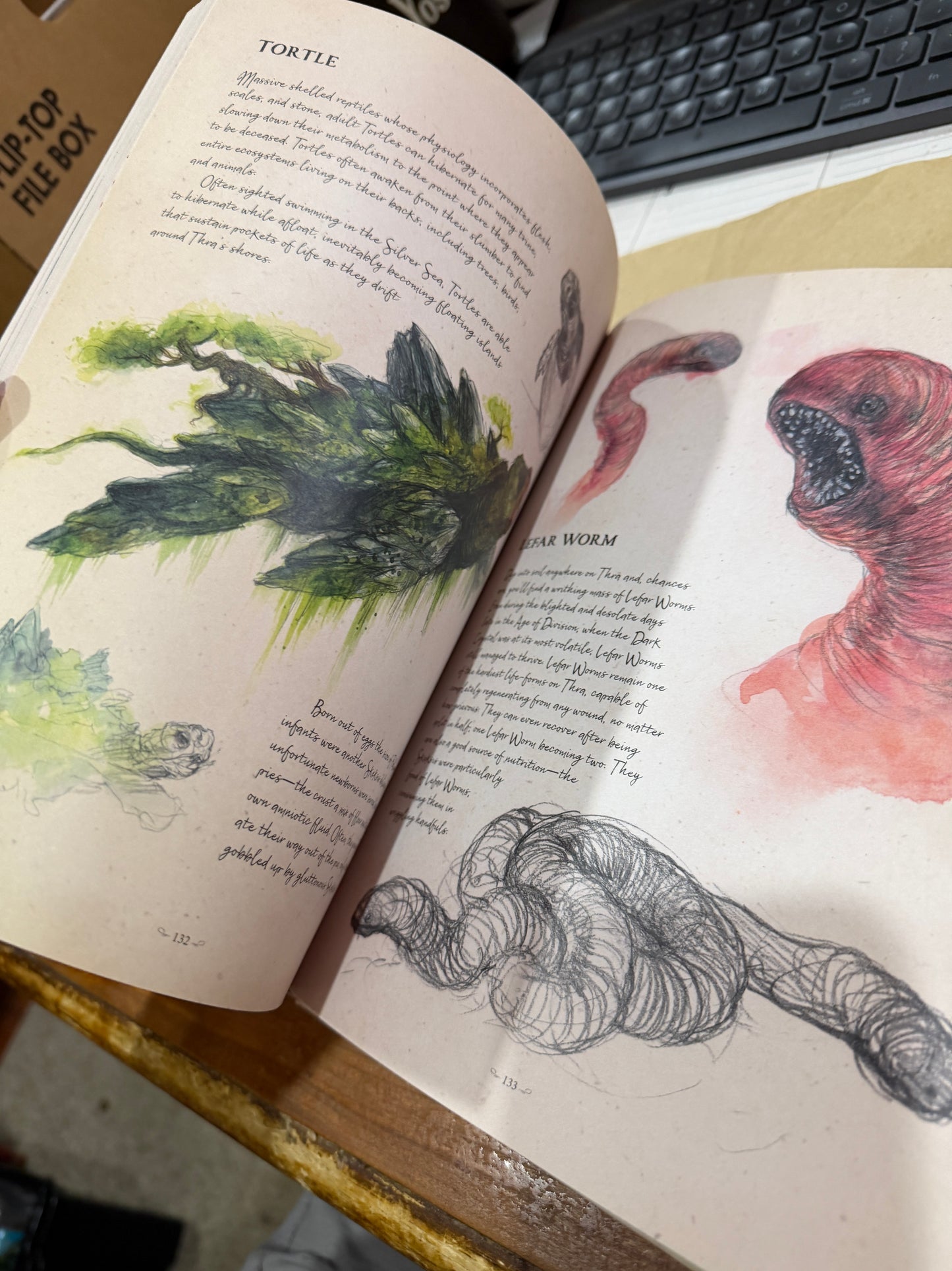 THE DARK CRYSTAL BESTIARY