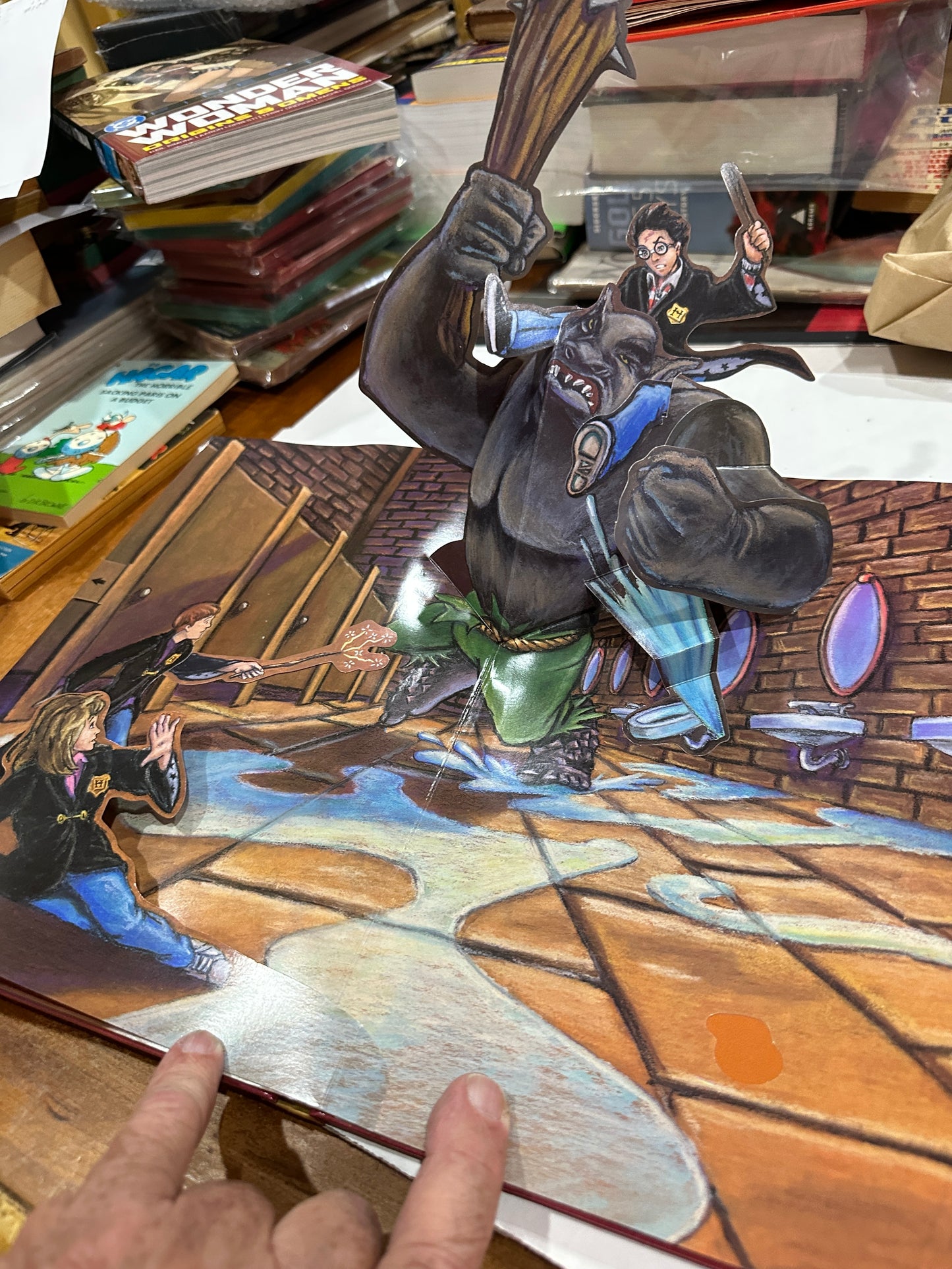Harry Potter and the Sorcerer's Stone Deluxe POP- UP book