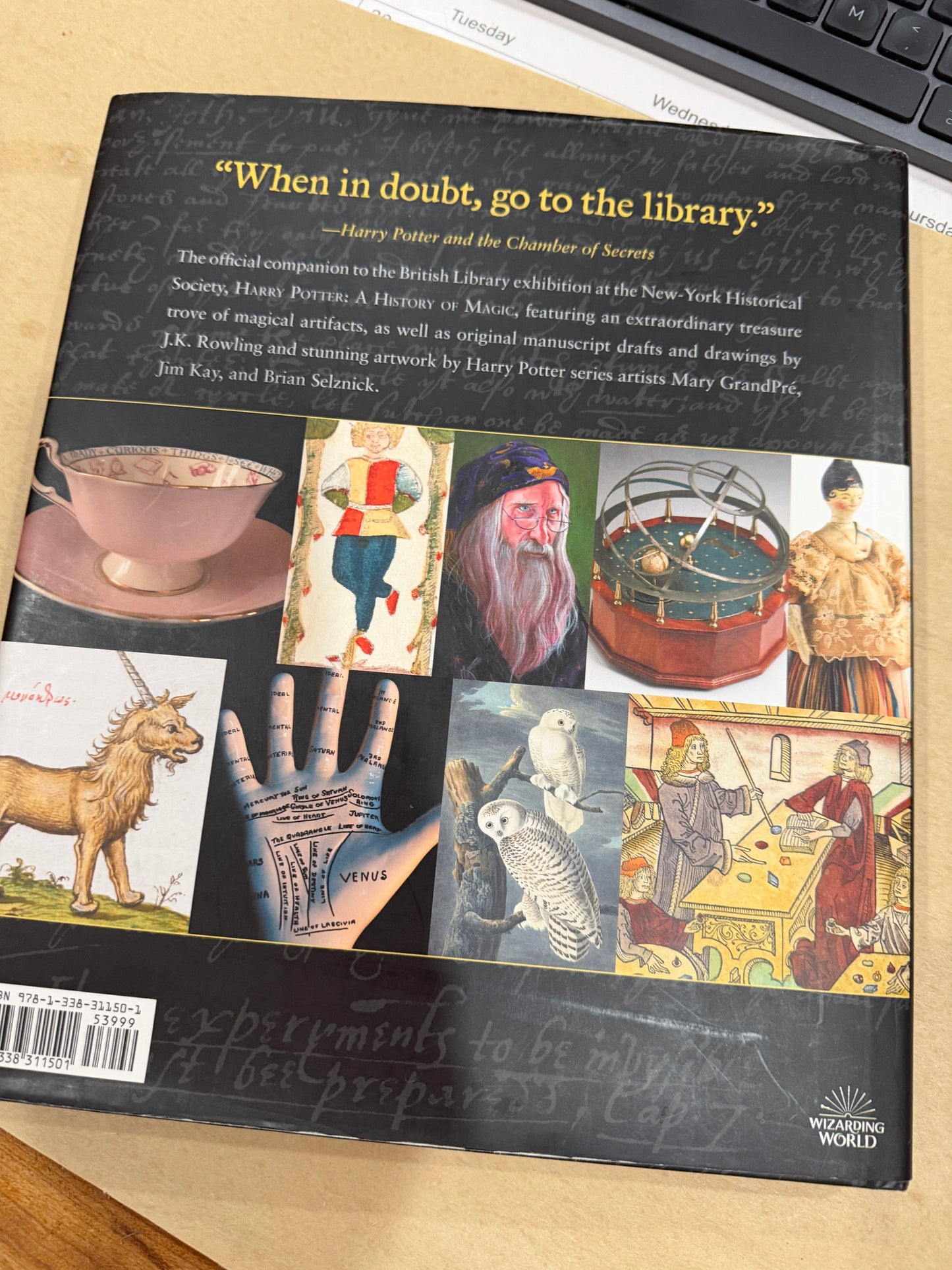 Harry Potter: A History of Magic-The Official Companion to the British Library Exibition at the New York Historical Society Museum and Library