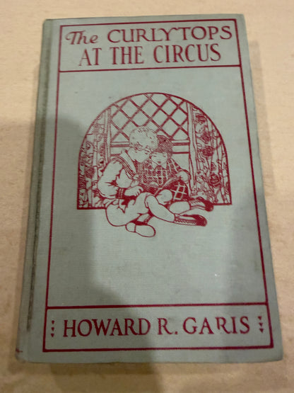 The Curlytops at the Circus