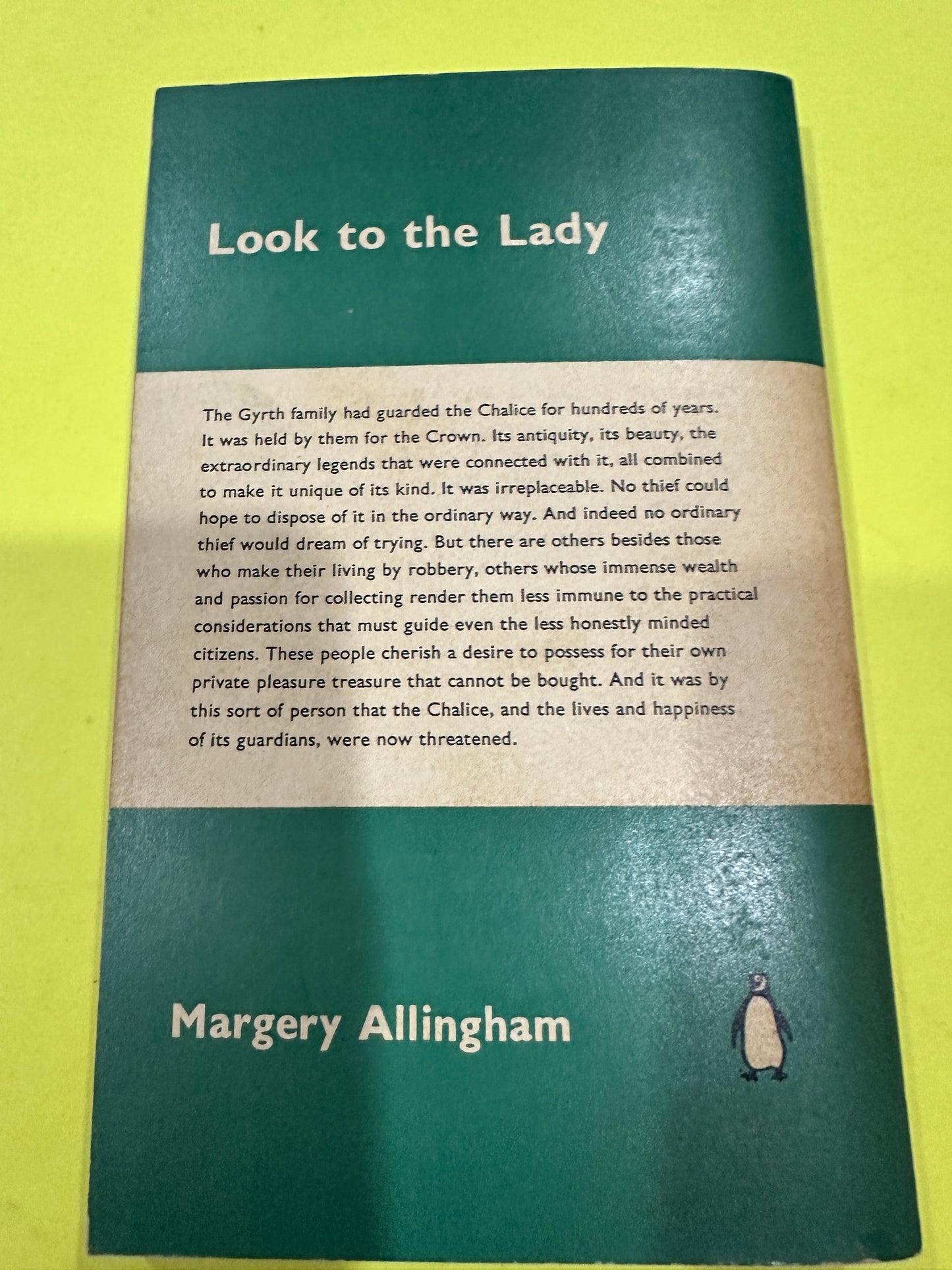 Look to the Lady by Margery Allingham PENGUIN sc