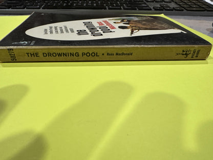 The Drowning Pool By Ross McDonald