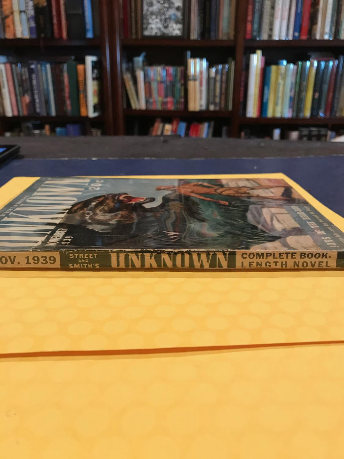 Street & Smith  UNKNOWN magazine1st appearance Raymond Chandler THE BRONZE DOOR