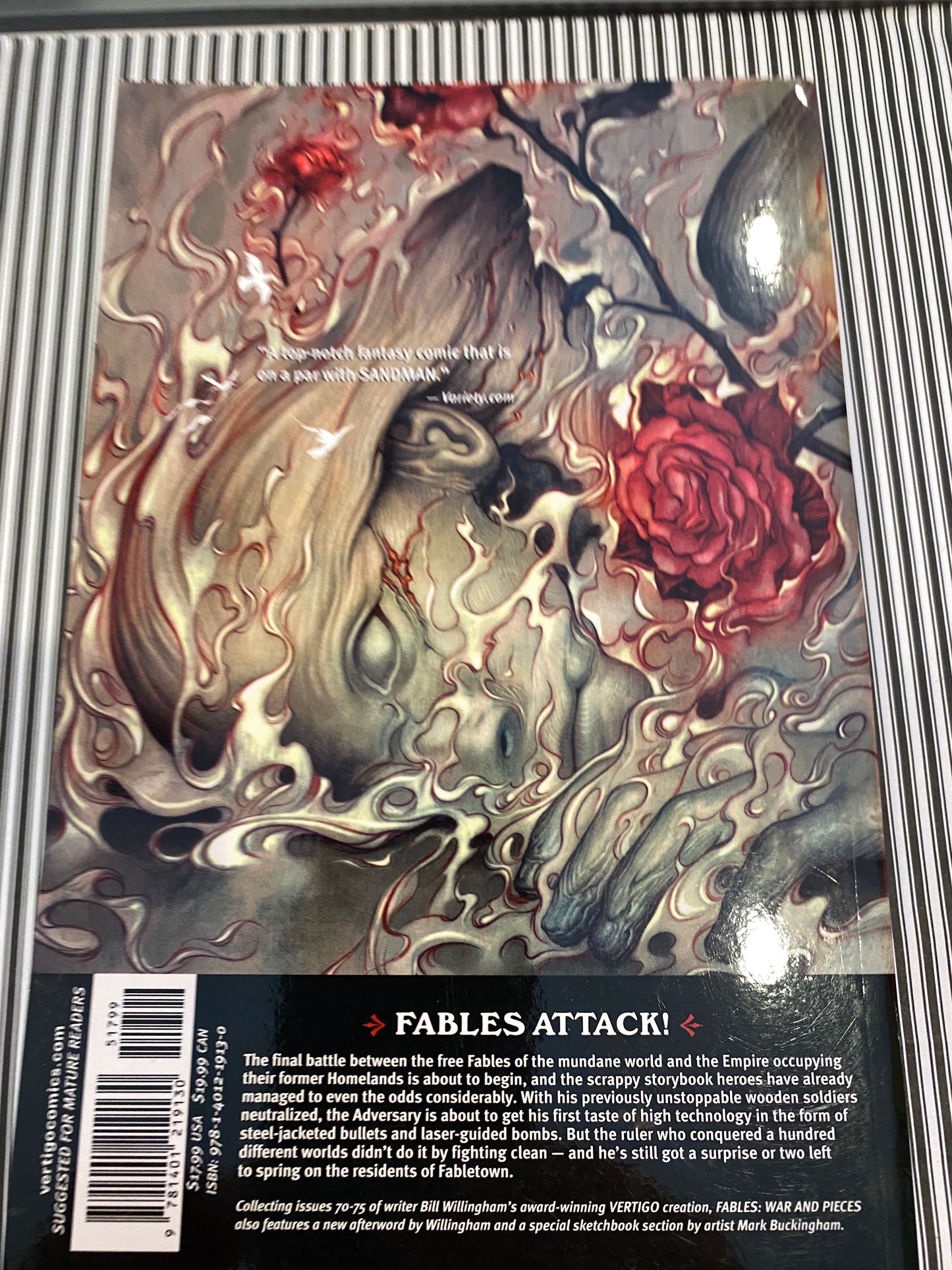 FABLES: WAR AND PIECES byBILL WILLINGHAM-JAMES JEAN