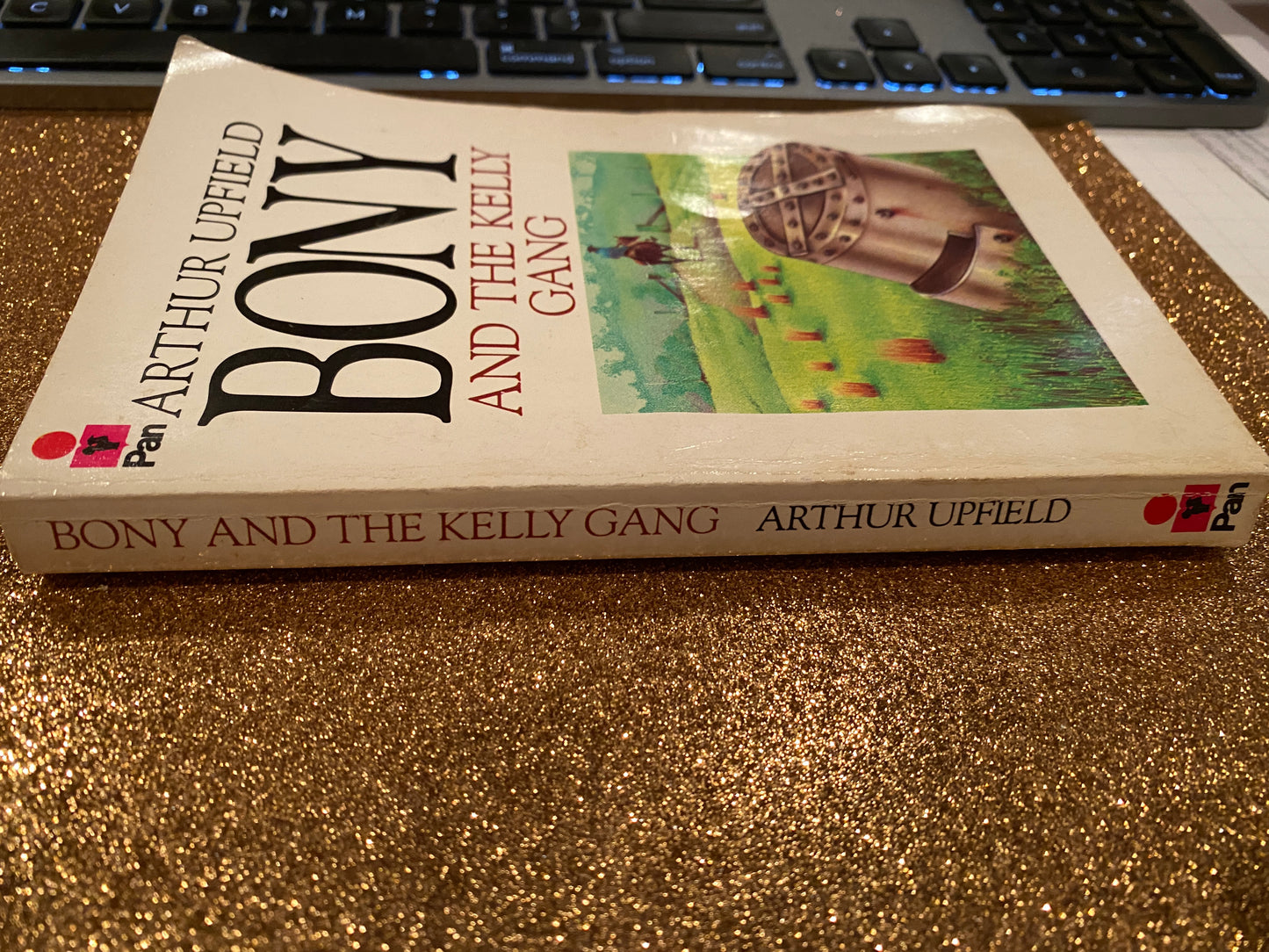 BONY AND THE KELLY GANG