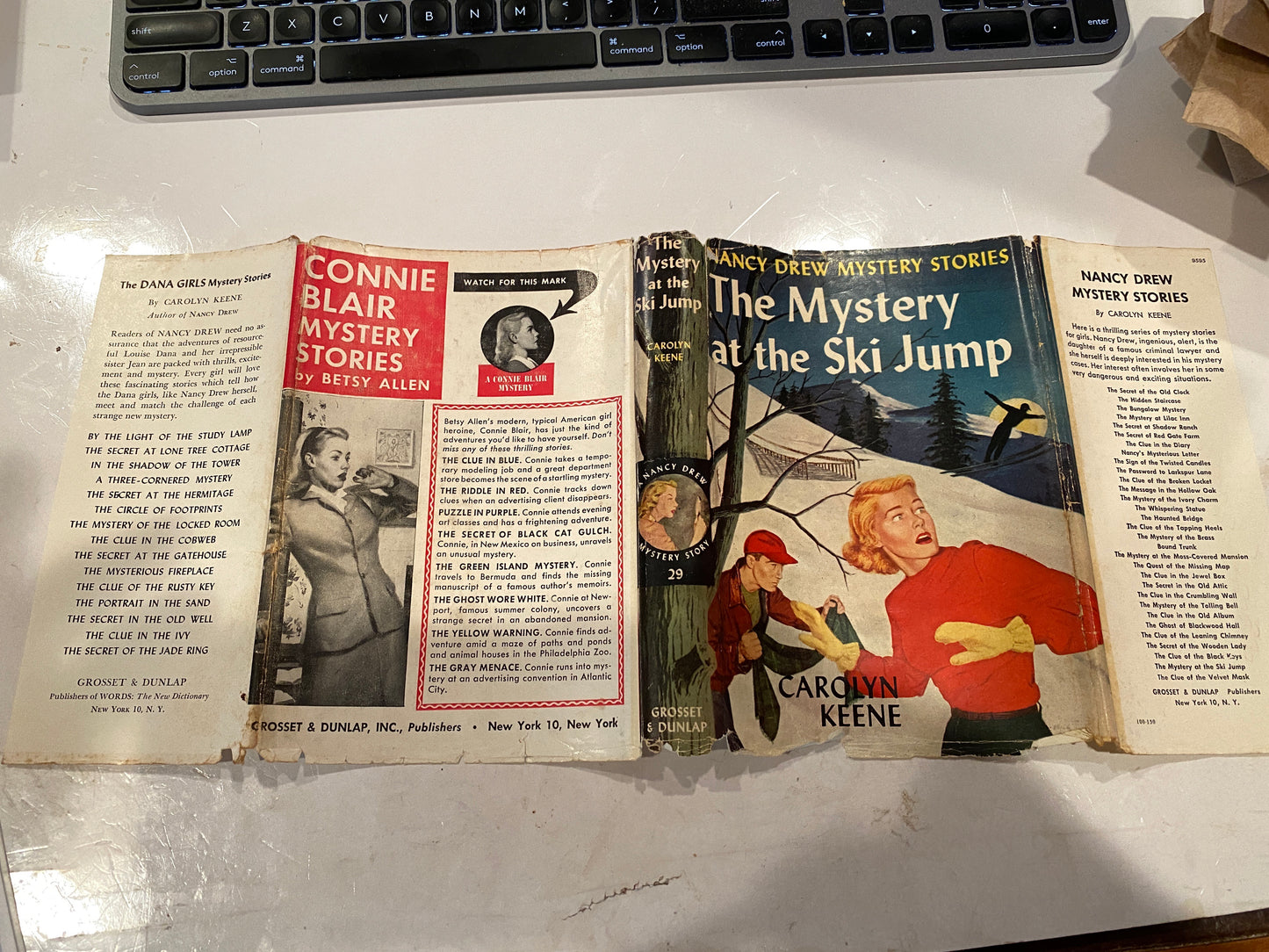 THE MYSTERY AT THE SKI JUMP (1953c-6) Nancy Drew