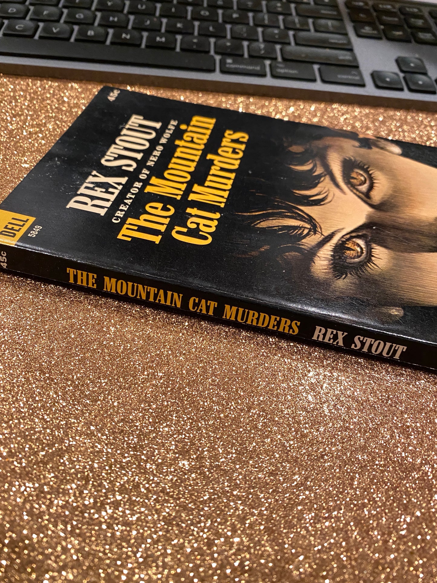 THE MOUNTAIN CAT MURDERS by Rex Stout