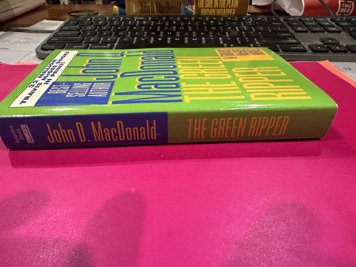The Green Ripper by John D Macdonald