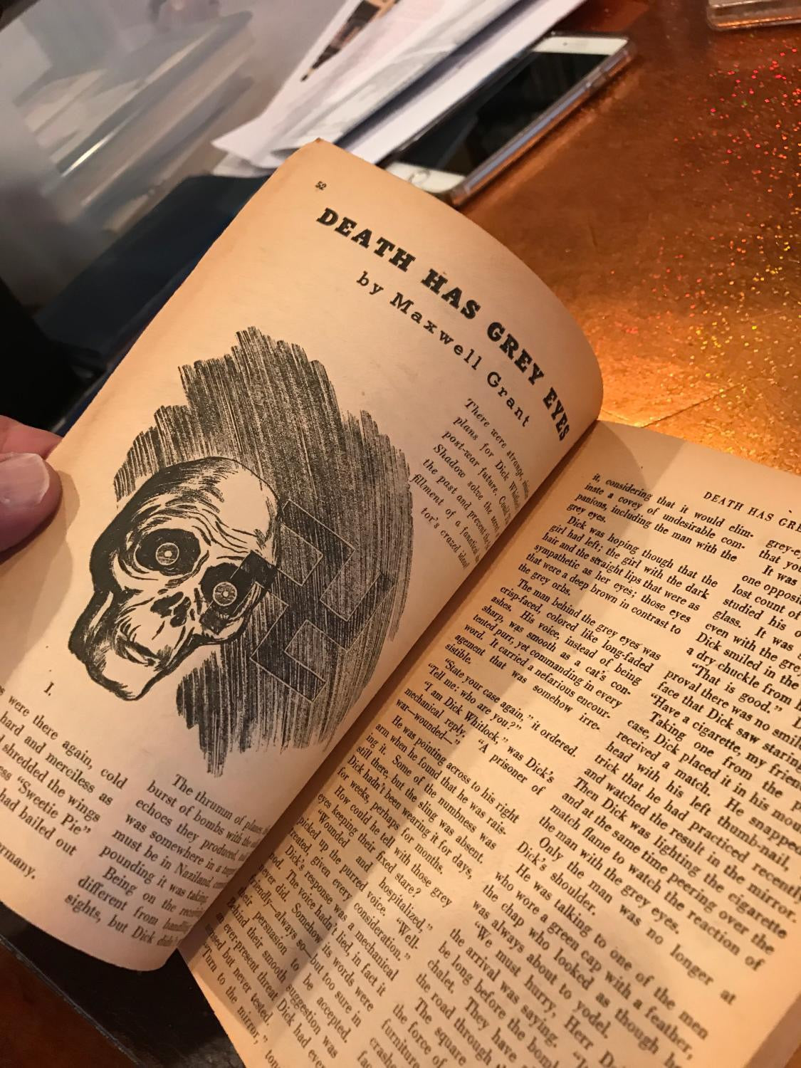 Street & Smith  THE SHADOW magazine April 1945DEATH HAS GREY EYES