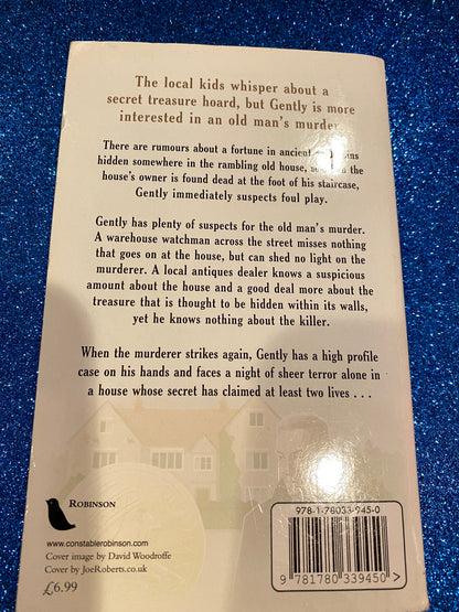 GENTLY WITH THE INNOCENTS by Alan Hunter