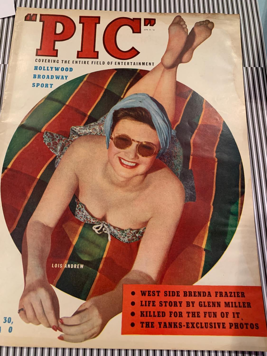 PIC magazine- APRIL 30, 1940