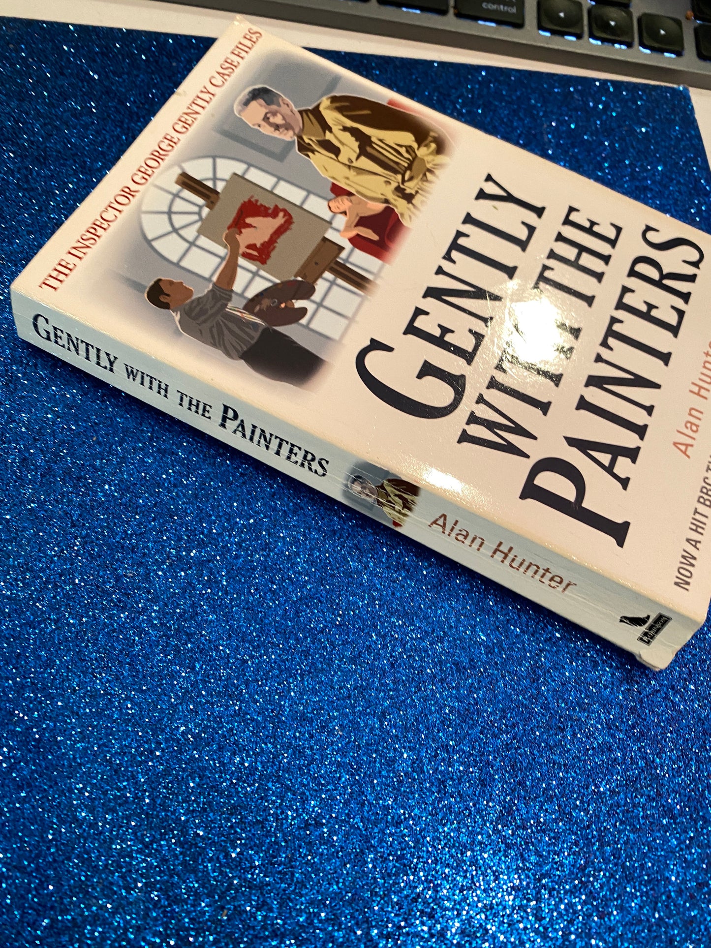 GENTLY WITH THE PAINTERS by alan Hunter
