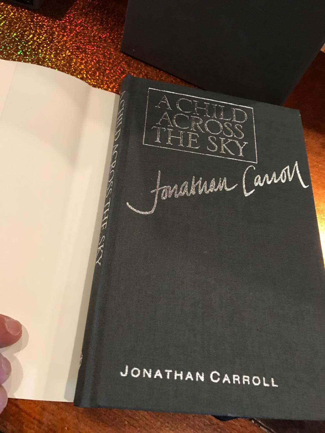 A CHILD ACROSS THE SKY(* legend limited ed #1)