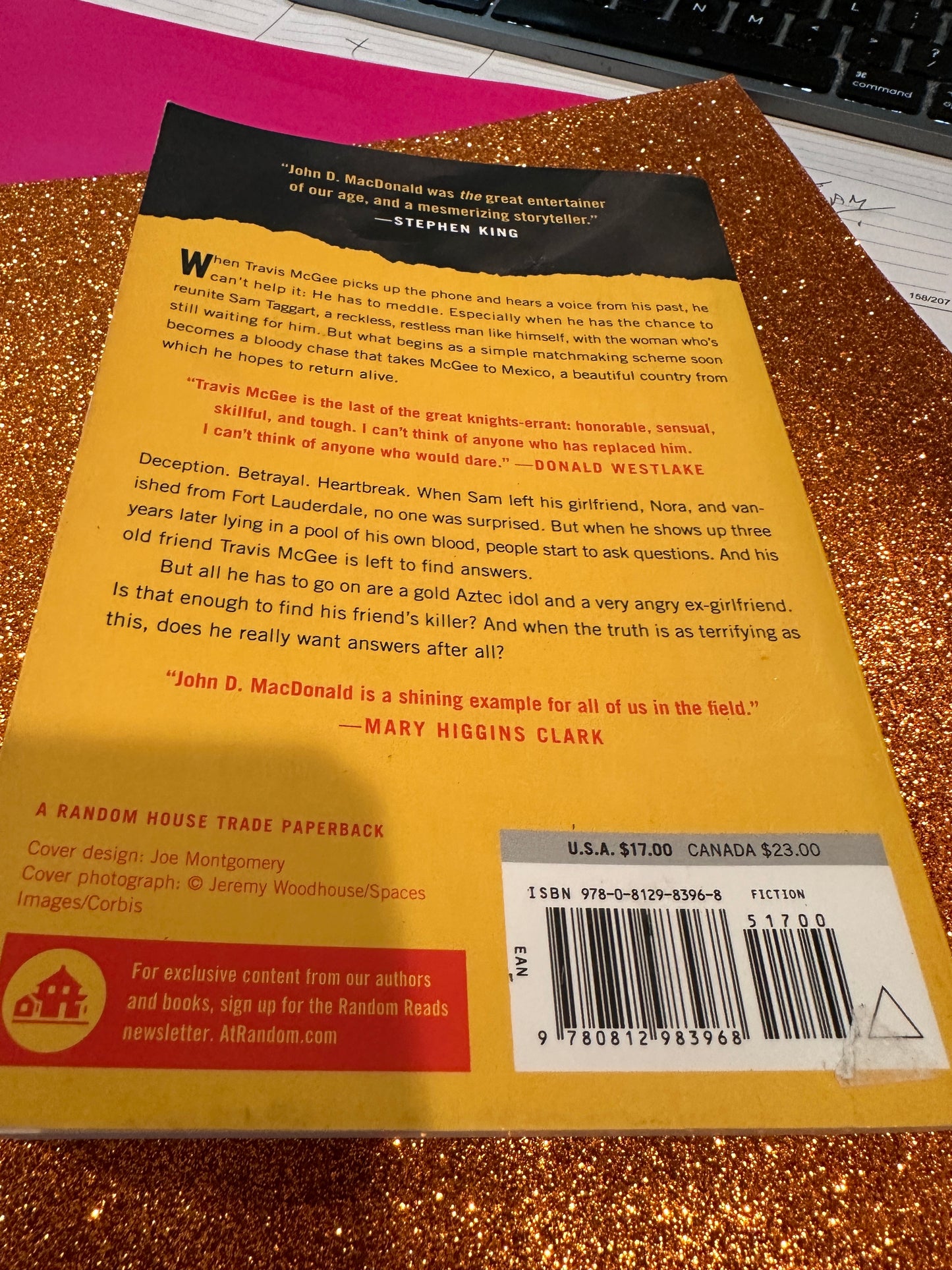 A Deadly Shade of Gold by John D Macdonald
